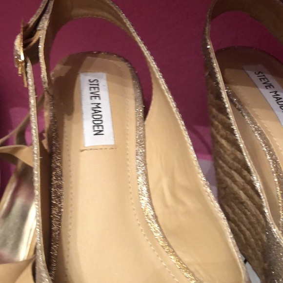 Steve Madden size 10 - Picture 2 of 3